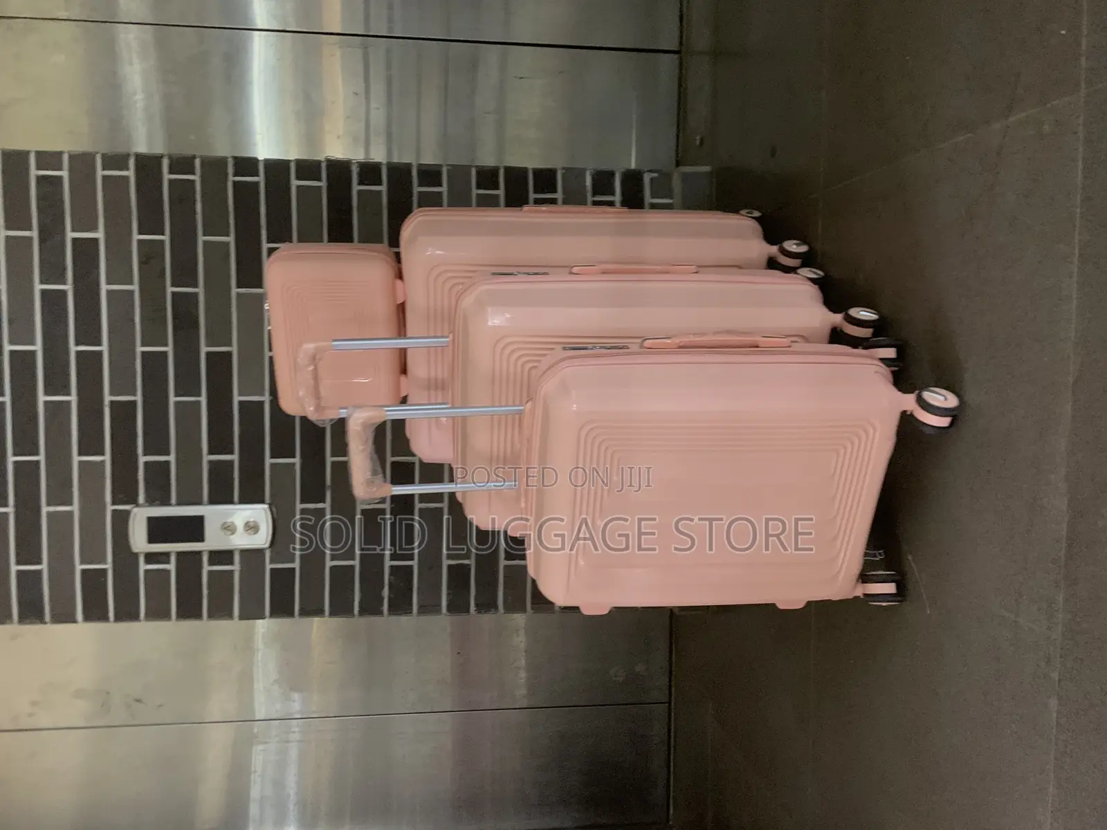 Set of 4 Original Rubber Boxes