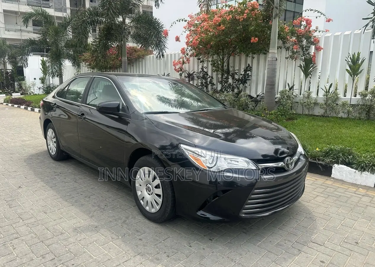 Toyota Camry 2015 Black