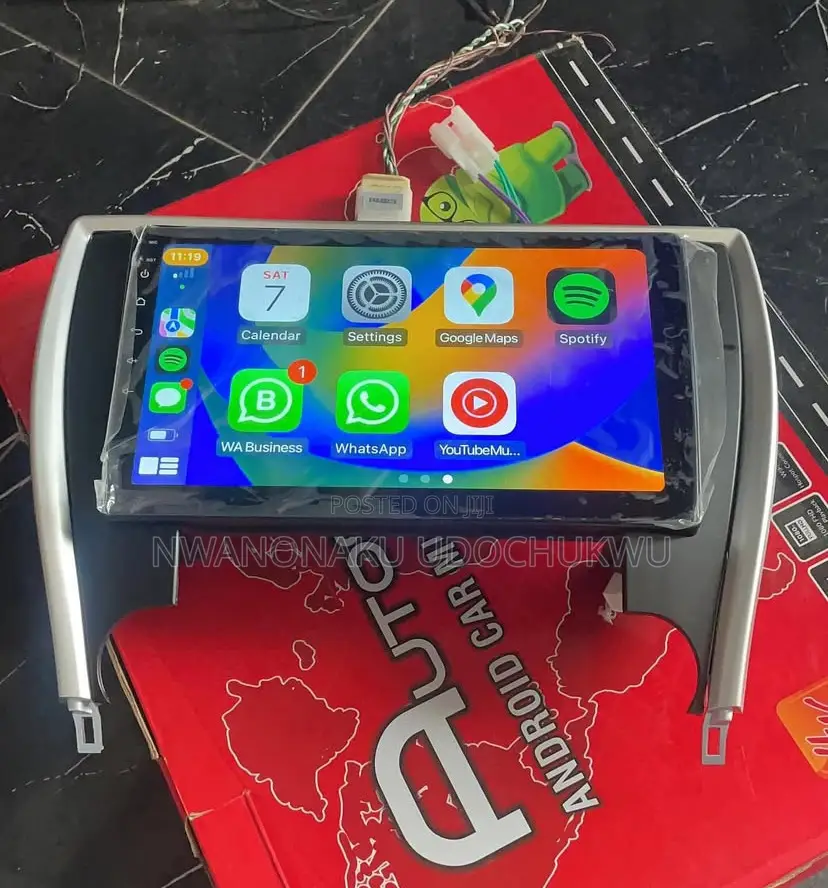 Toyota Camry 2016 Android Apple Car Play