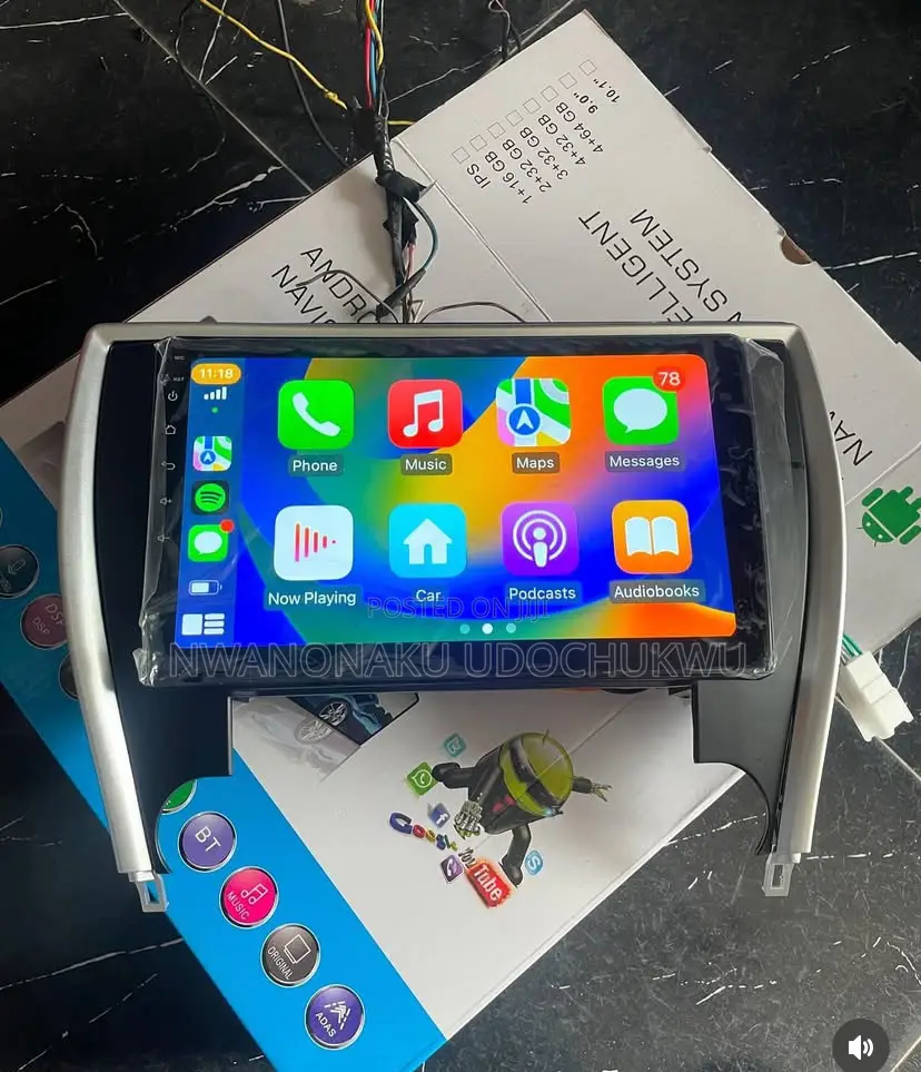 Toyota Camry 2016 Android Apple Car Play