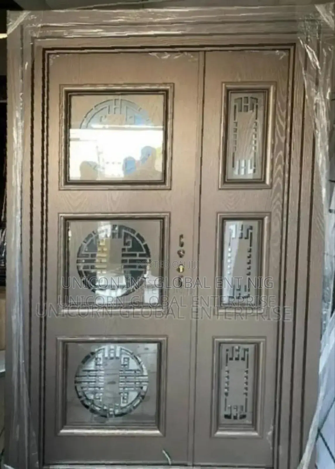 German Copa Cast Glass Door