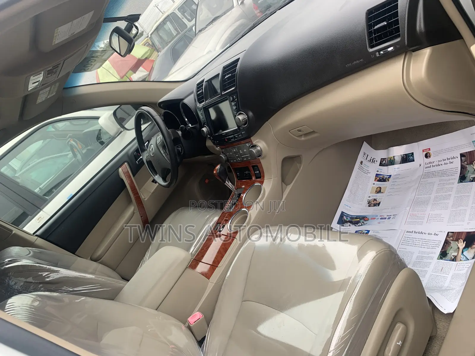 Toyota Highlander Limited 2010 White