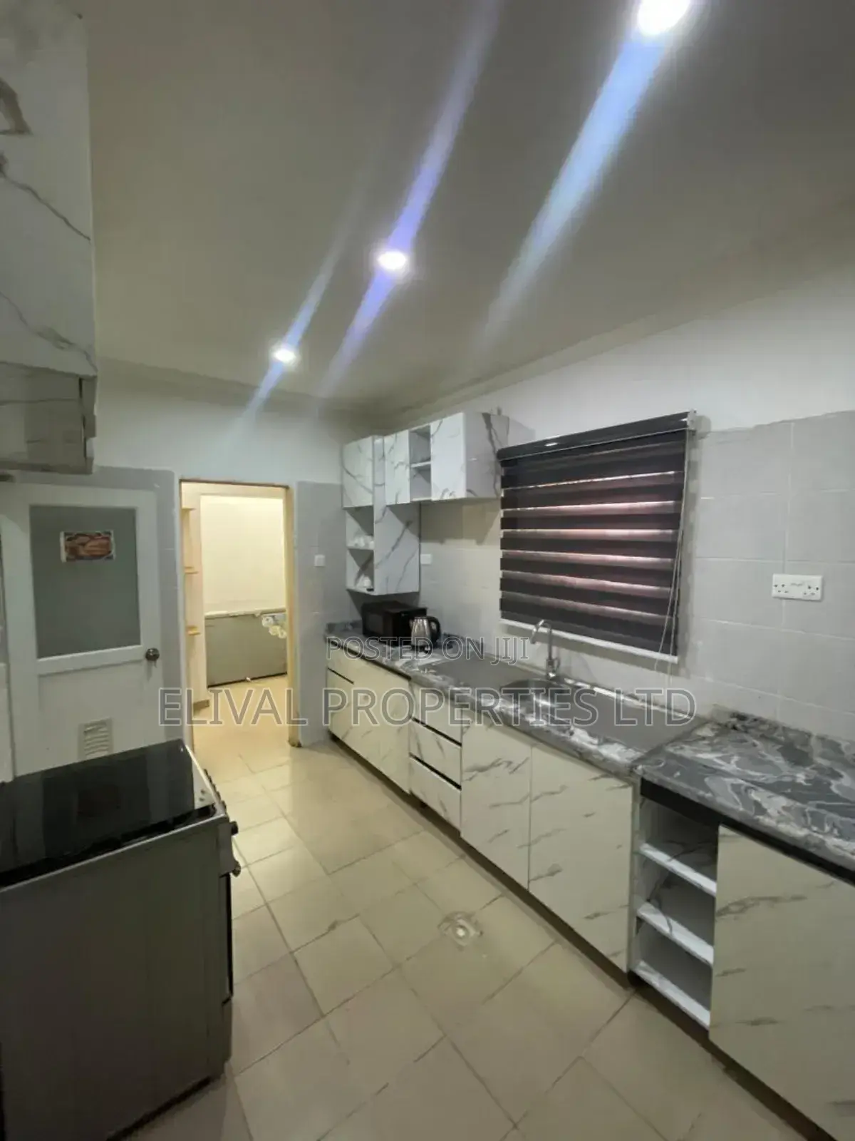 3 Bedroom Luxury Serviced Apartment With Snooker