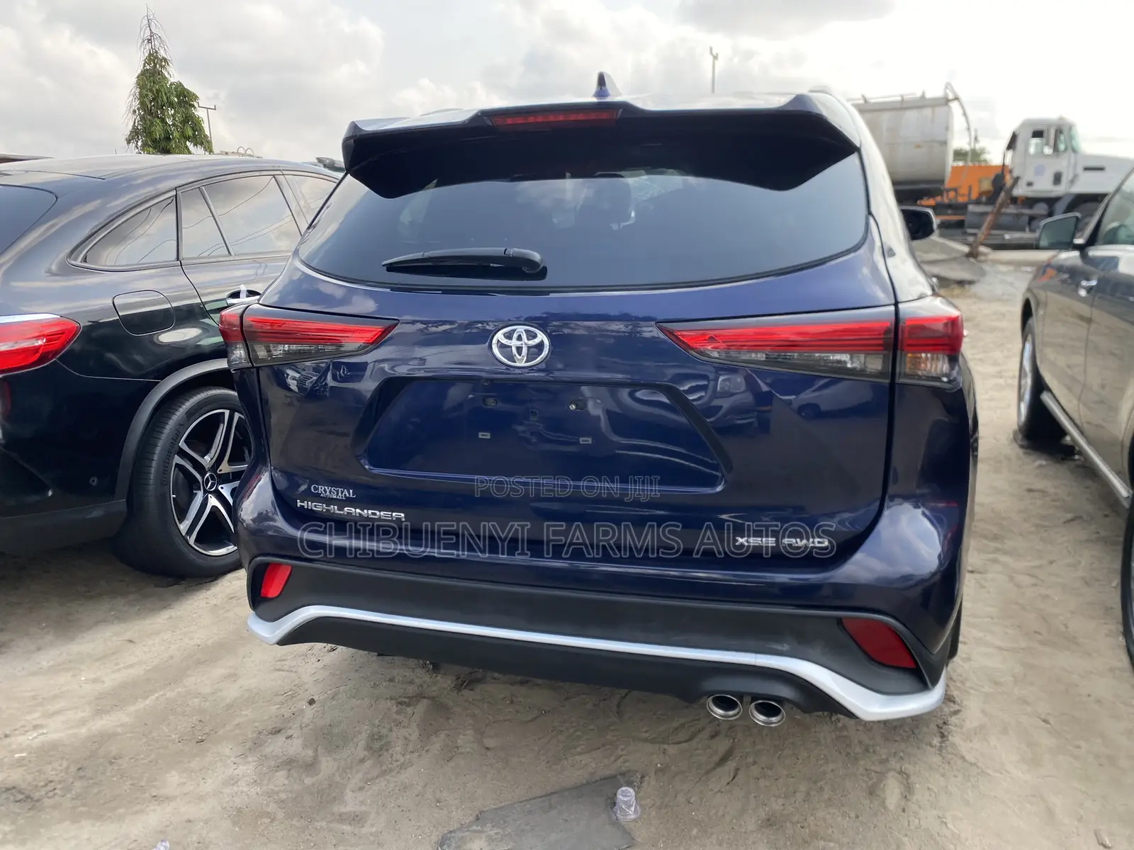 Toyota Highlander XSE 2021 Blue