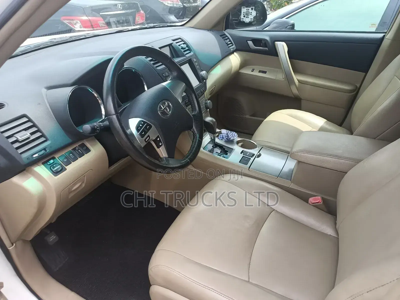 Toyota Highlander Limited 2012 White