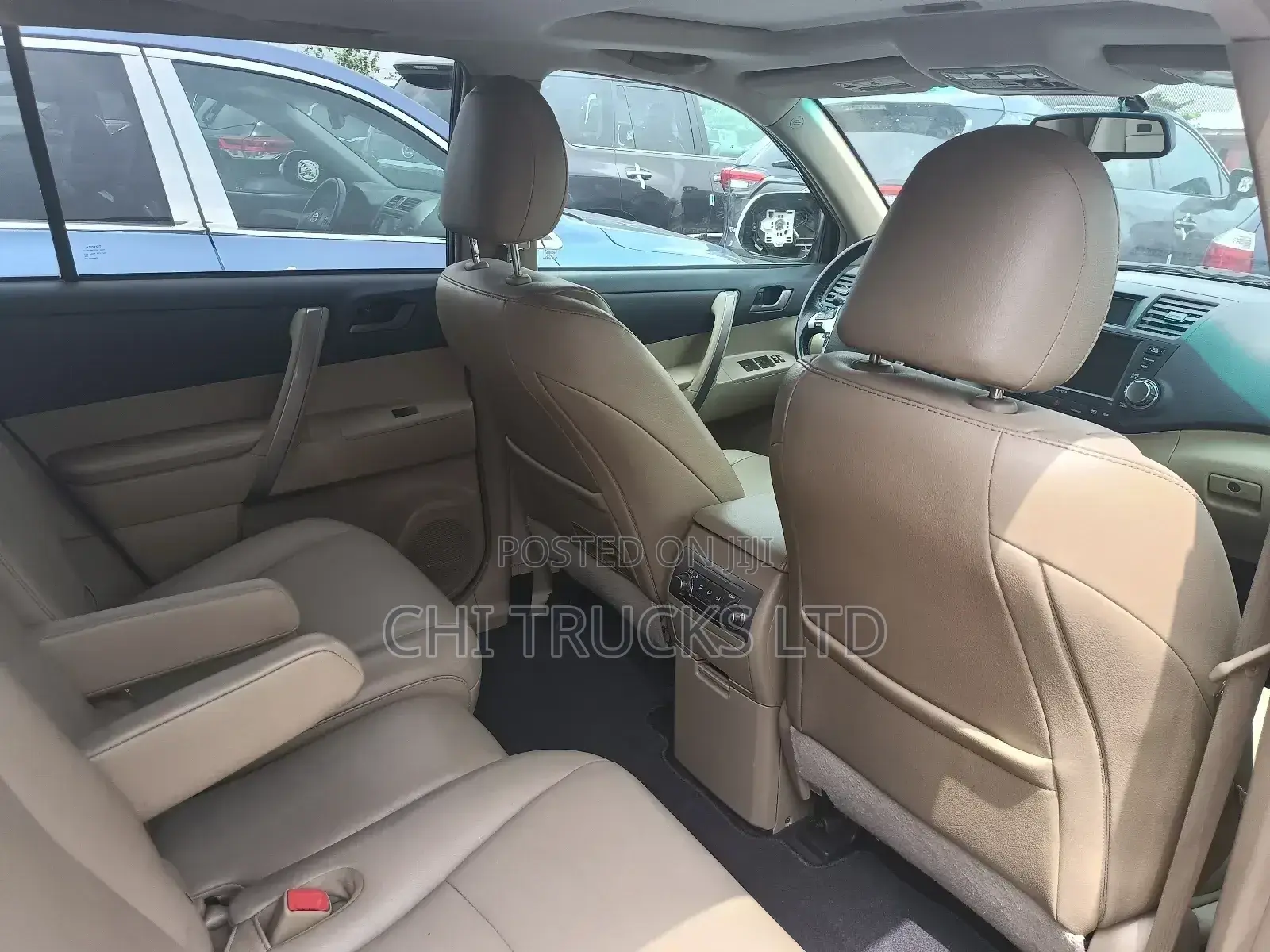 Toyota Highlander Limited 2012 White