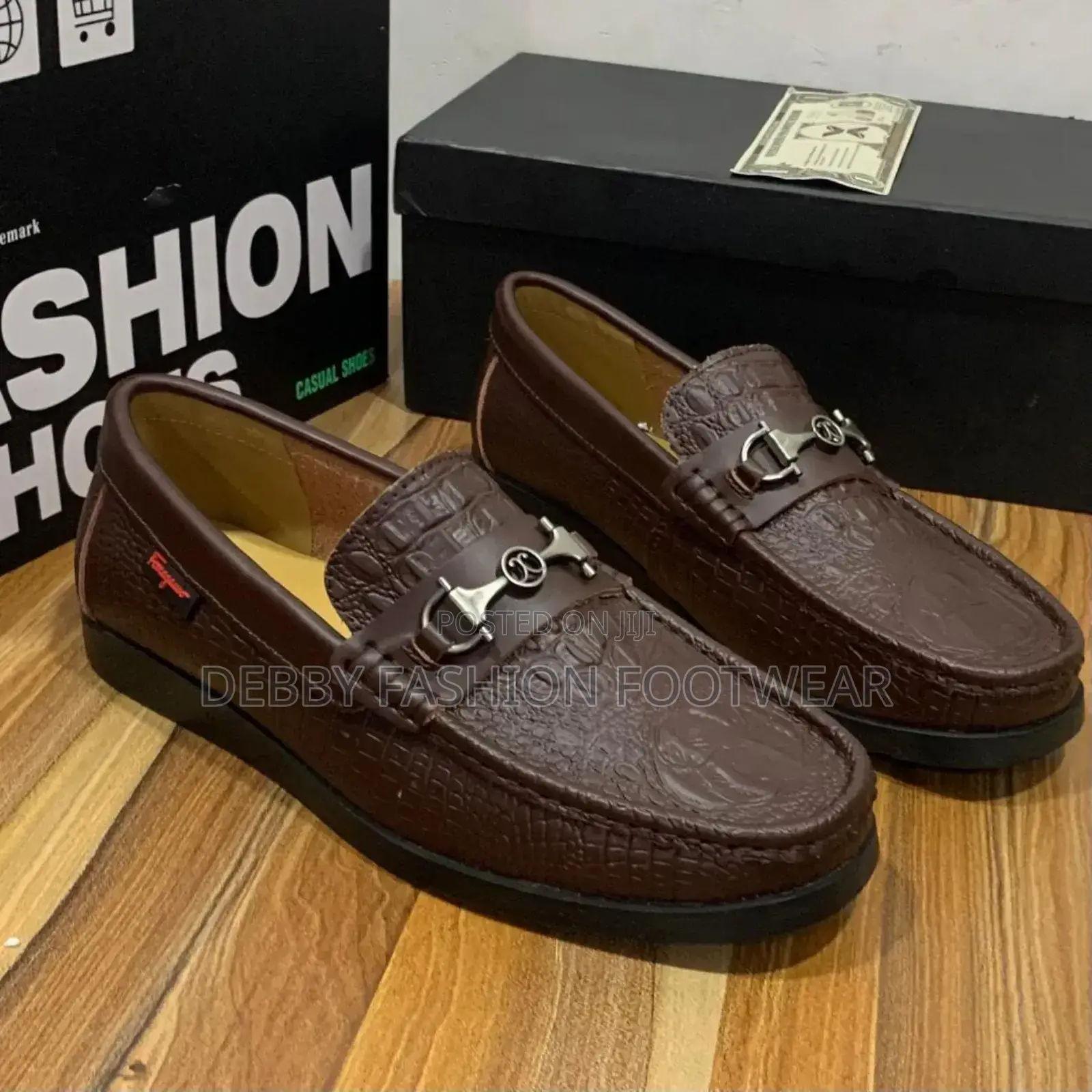 Ferragamo Loafers Shoe