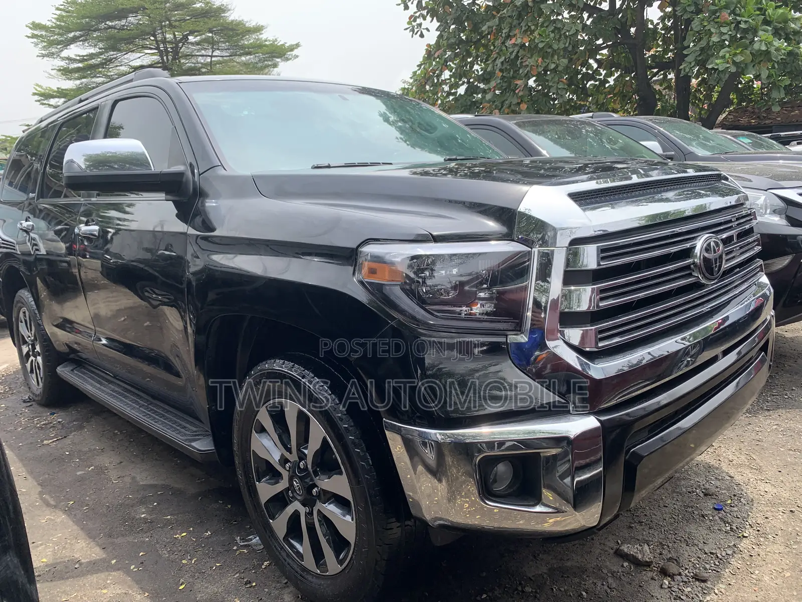 Toyota Sequoia 2013 Black