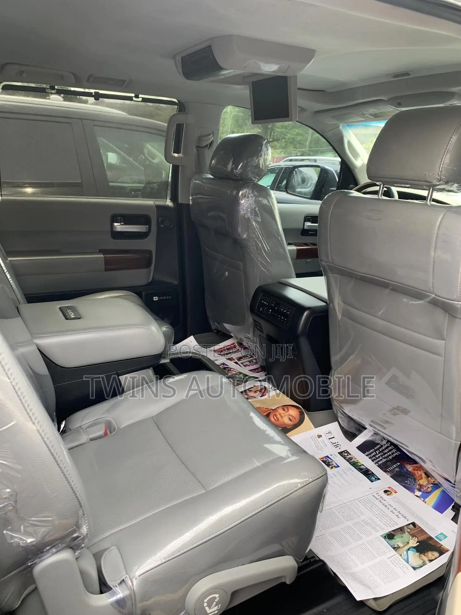 Toyota Sequoia 2013 Black