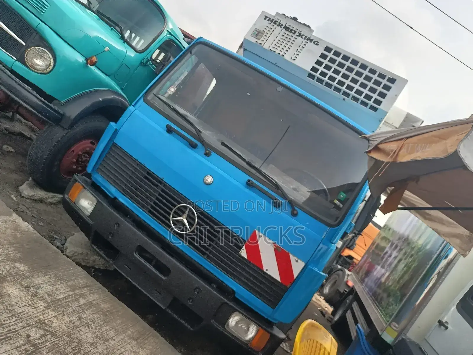 Mercedes Benz Cooling Truck