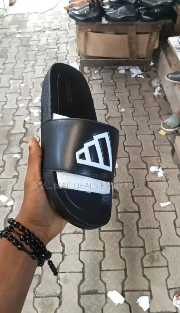Best Qaulity Slide Slippers
