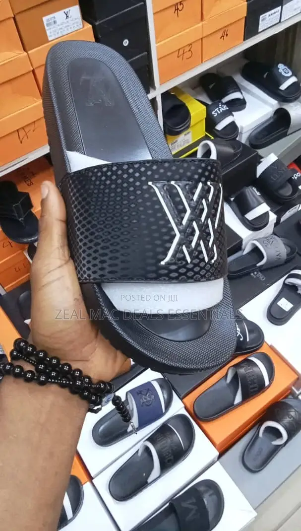 Best Qaulity Slide Slippers