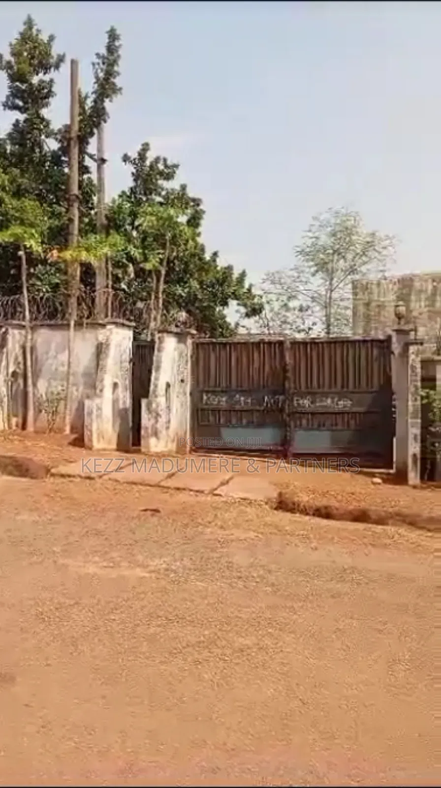 12bdrm Duplex in In A Street , At for sale