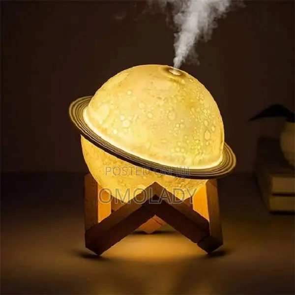 Colour Changing Planet Humidifier