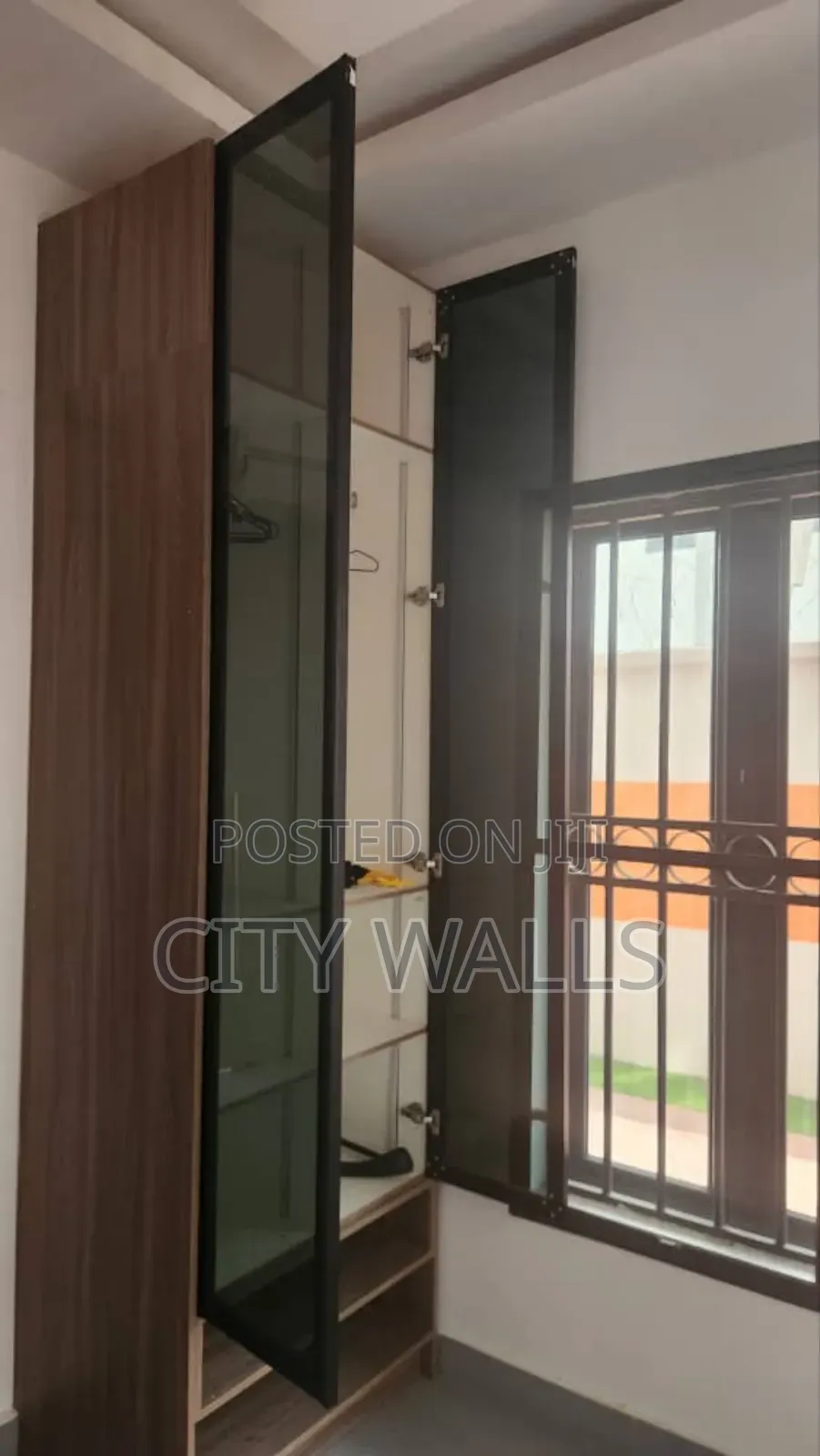 2bdrm Block of Flats in Parkview Estate for rent