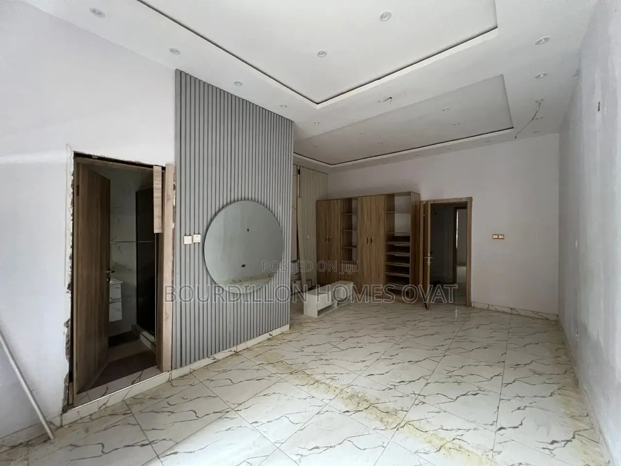 3bdrm Duplex in Ikota for sale