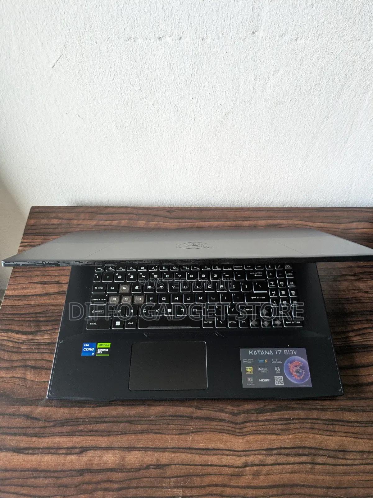 Laptop MSI Katana 17 16GB Intel Core i7 SSD 1T