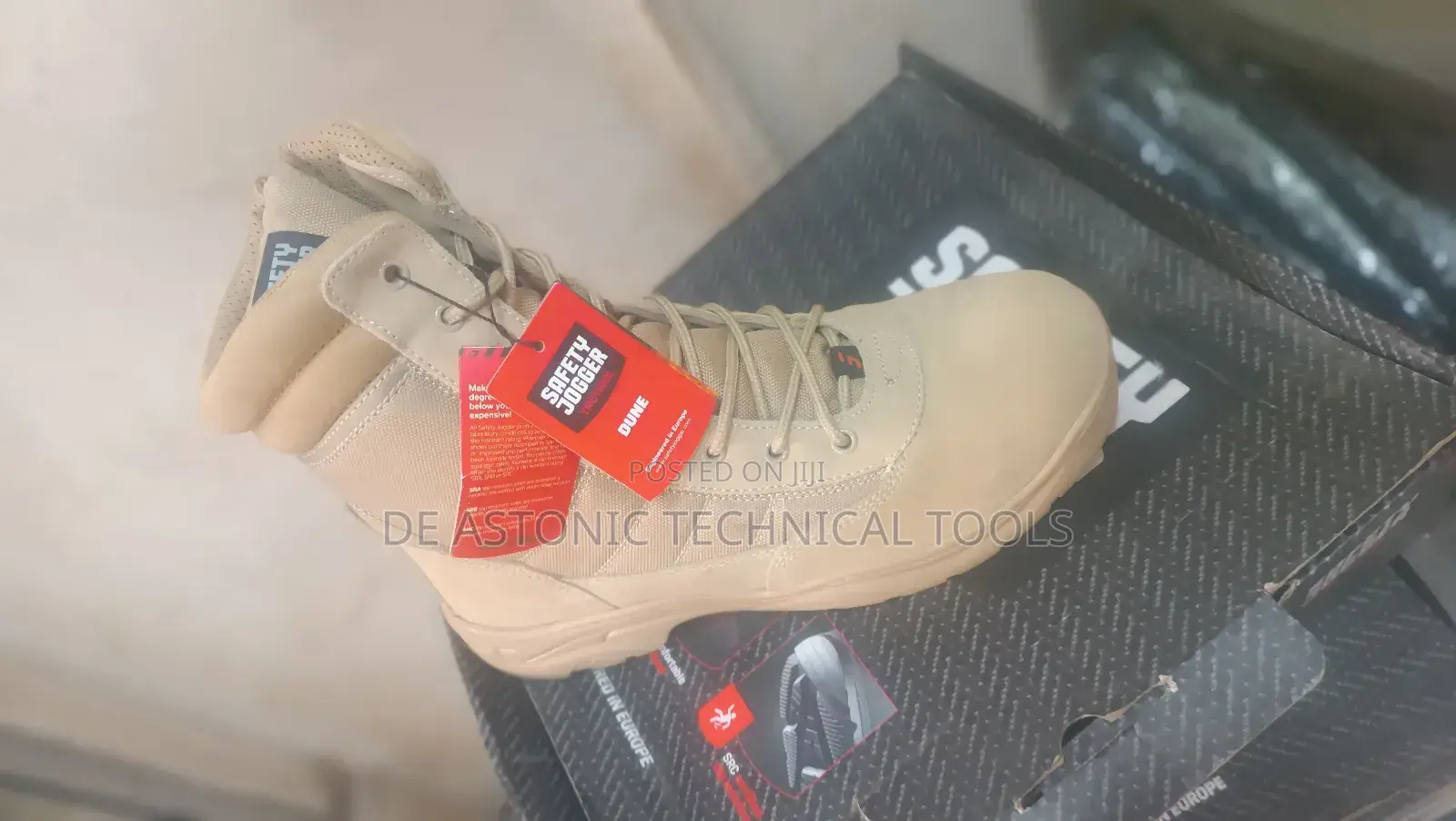Dune Safety Jogger Boot