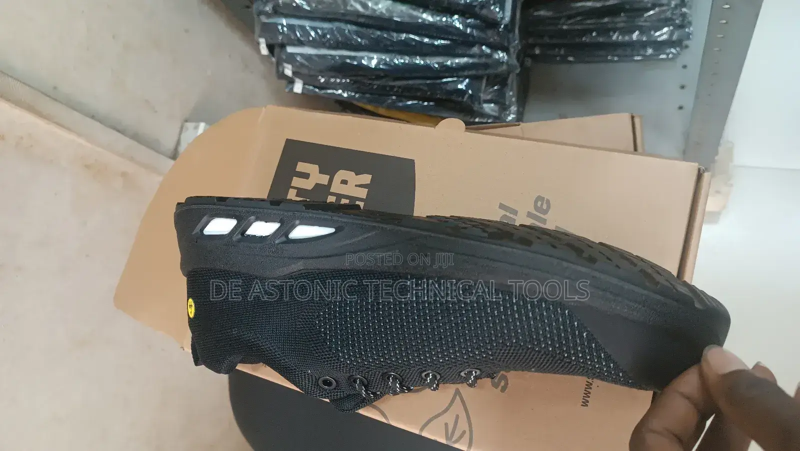Eco Fitz Safety Jogger-Black