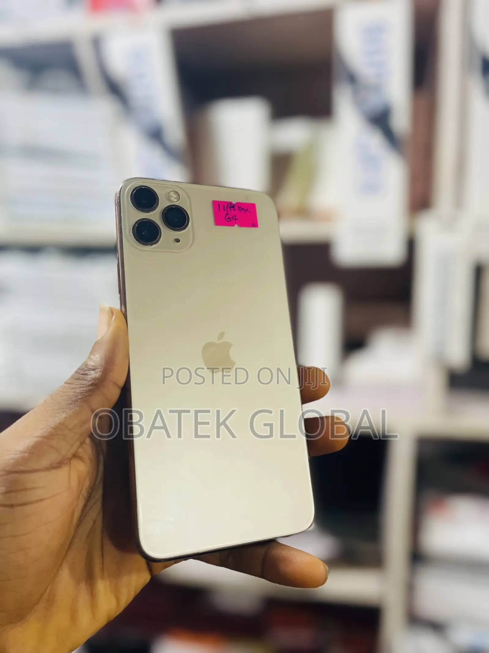 Apple iPhone 11 Pro Max 64 GB Gold