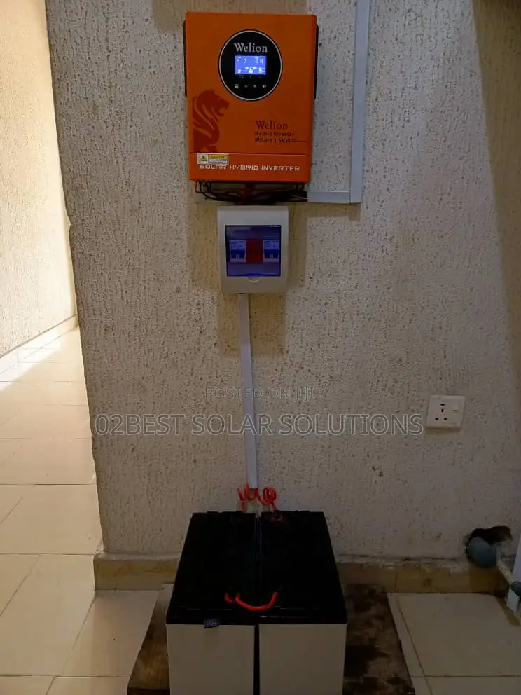 1.5kw Hybrid Inverter With 2 (100amps)Dry Cell Batteries