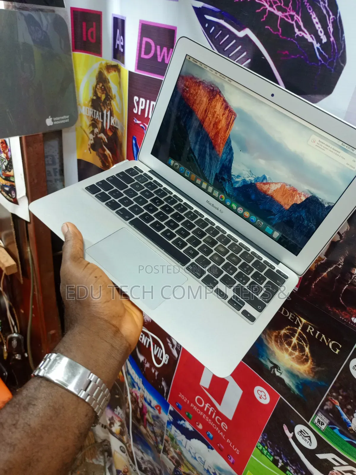 Laptop Apple MacBook Air 4GB SSD 128GB
