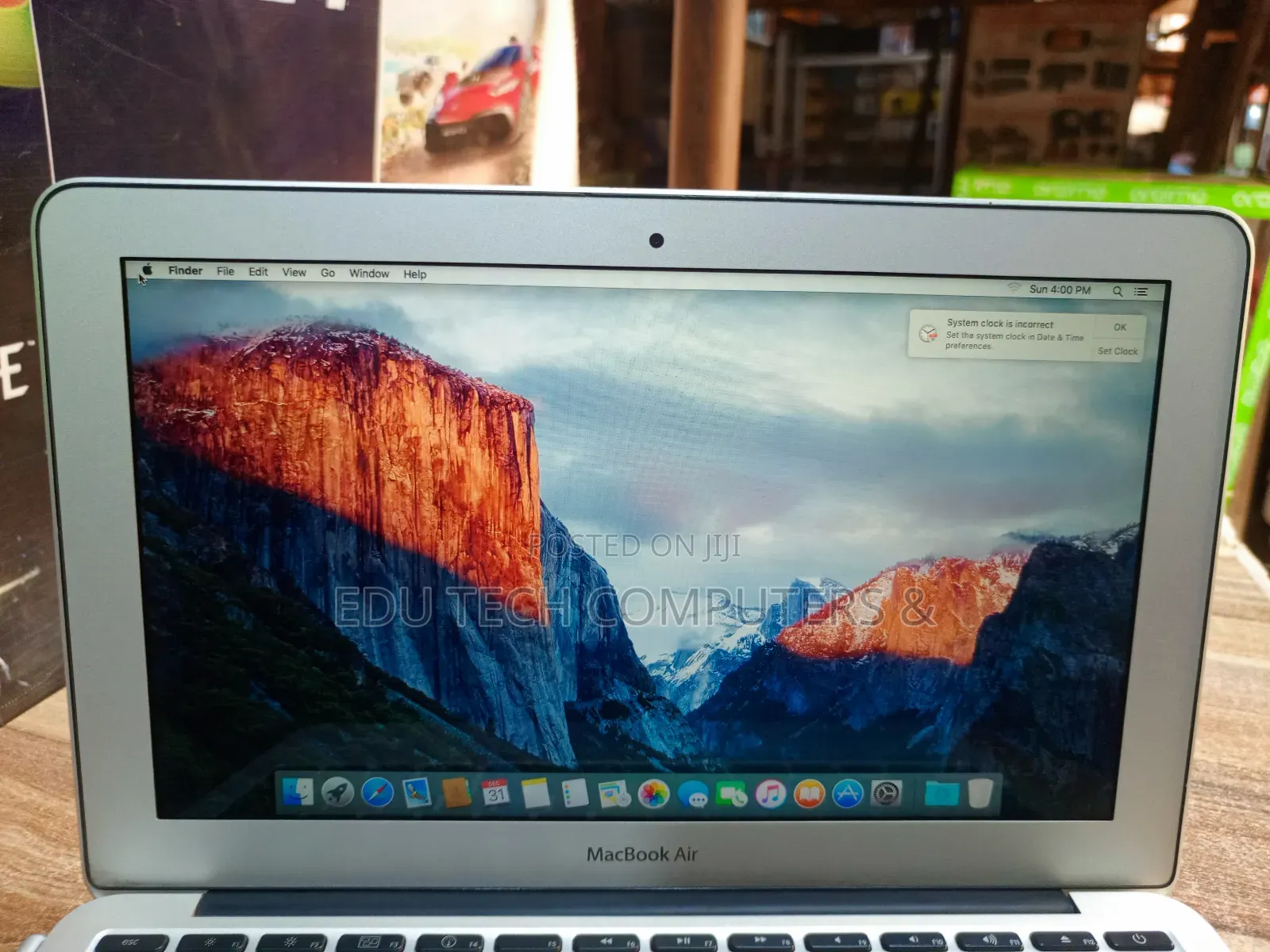 Laptop Apple MacBook Air 4GB SSD 128GB