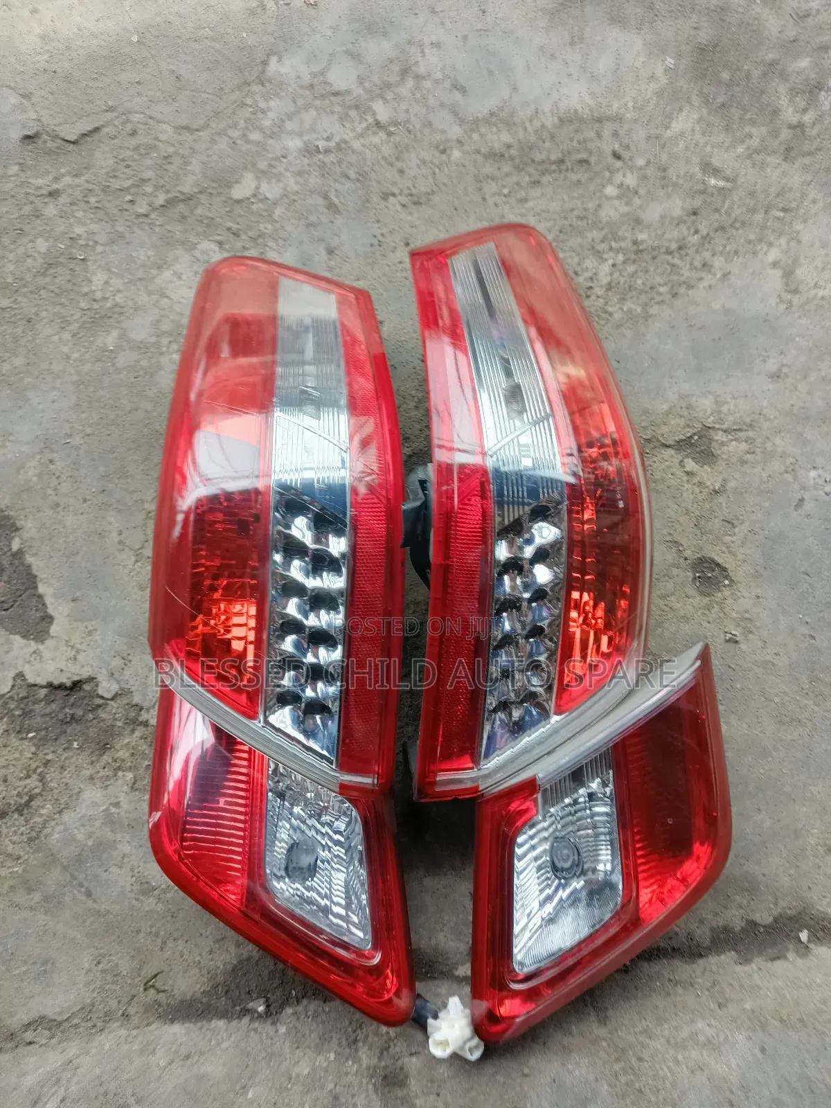 Complete Back Light Toyota Camry 2010-2011