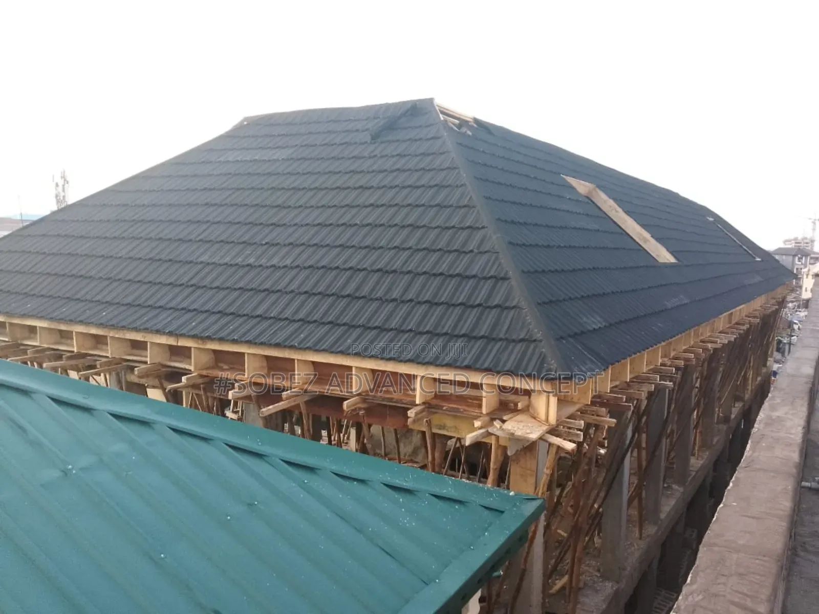 Black Shingle Gerrard Roofers