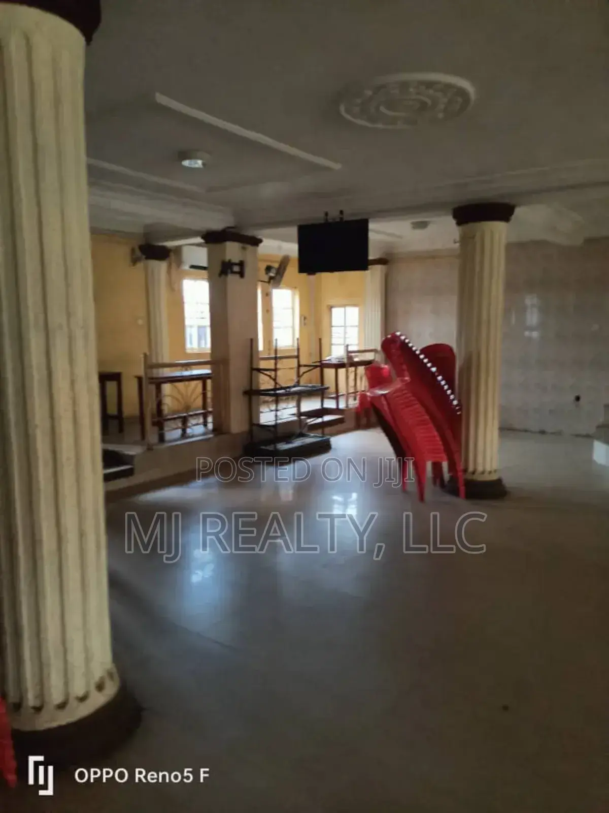 Large 28 Rooms Hotel With 3 Large Hall Spaces, Baruwa, Ipaja