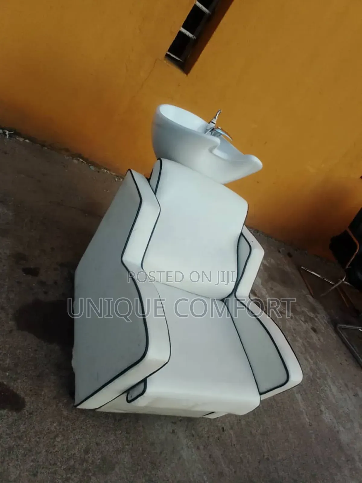 Imported Executive Salon Ceramic Wash Hair Basin