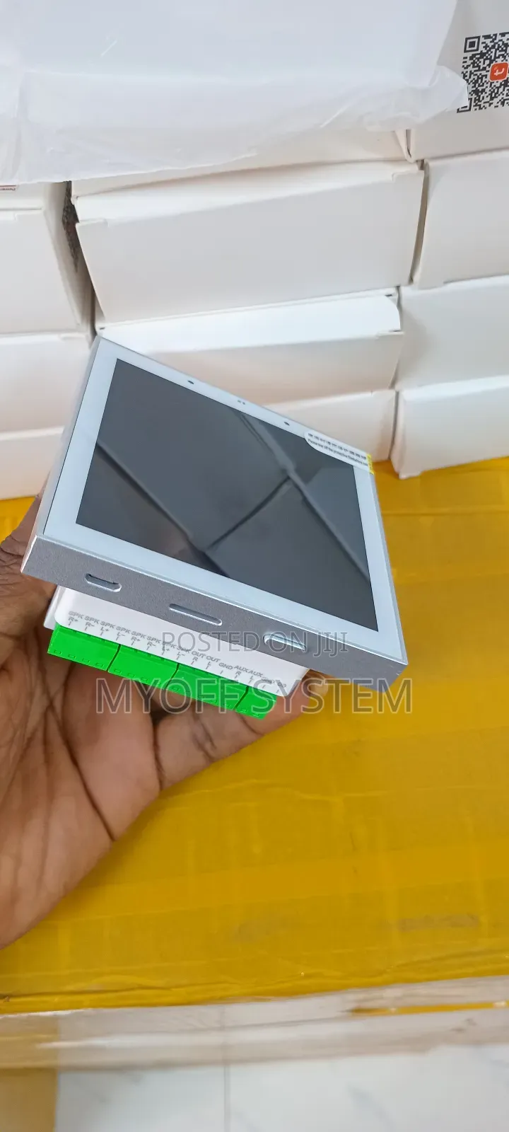 4 Inch Tuya Wi-Fi Smart Central Controller and Amplifier