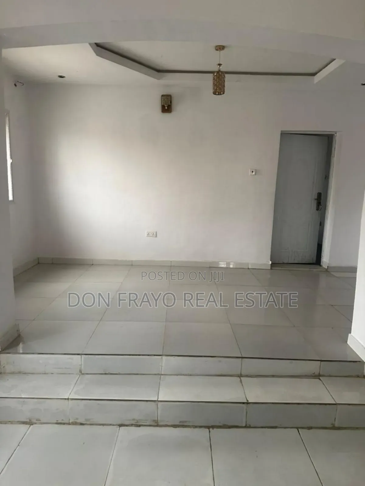 11bdrm Duplex in Adeoje Estate, Akala Express for sale