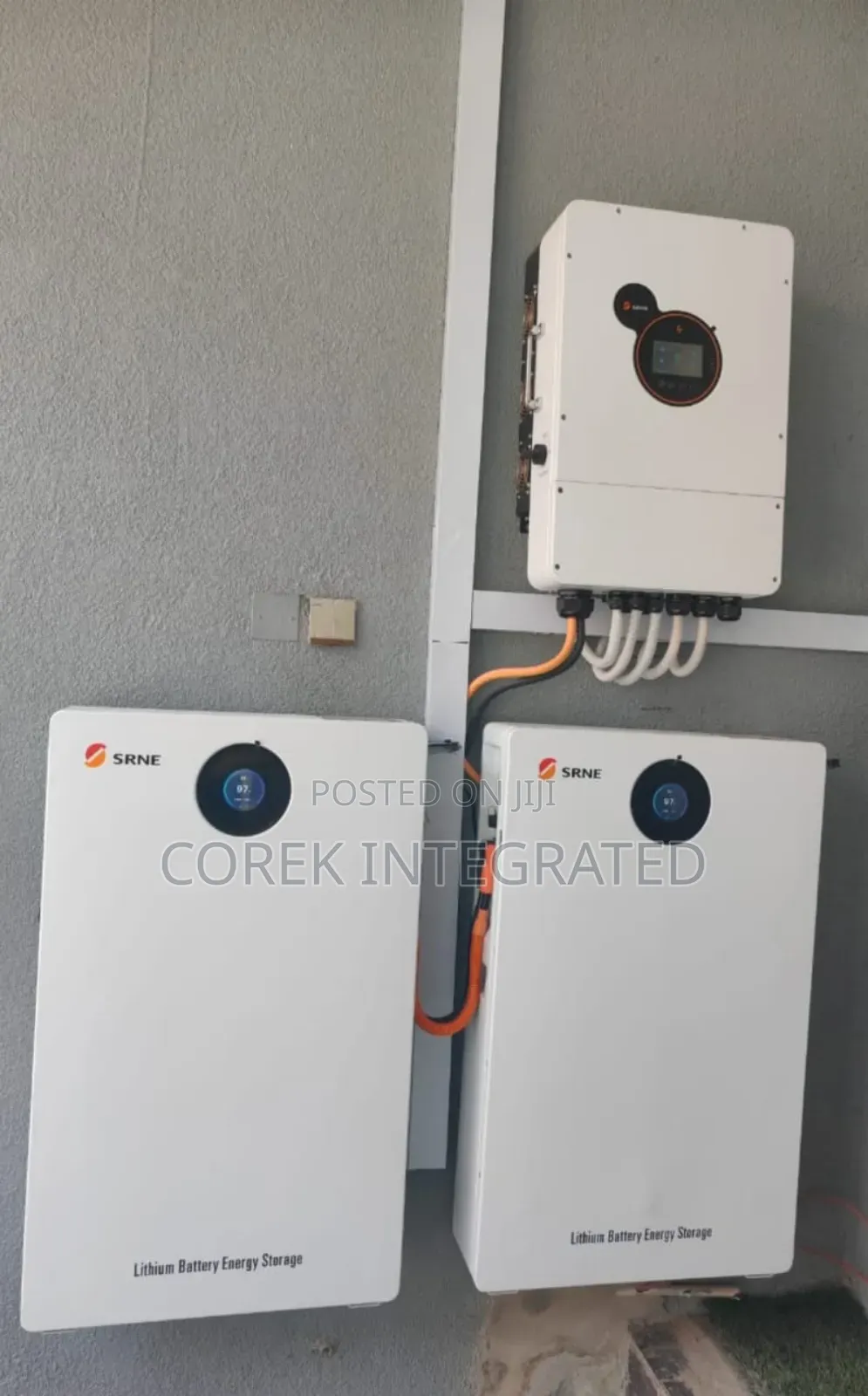 Hybrid Solar Energy Battery Backup