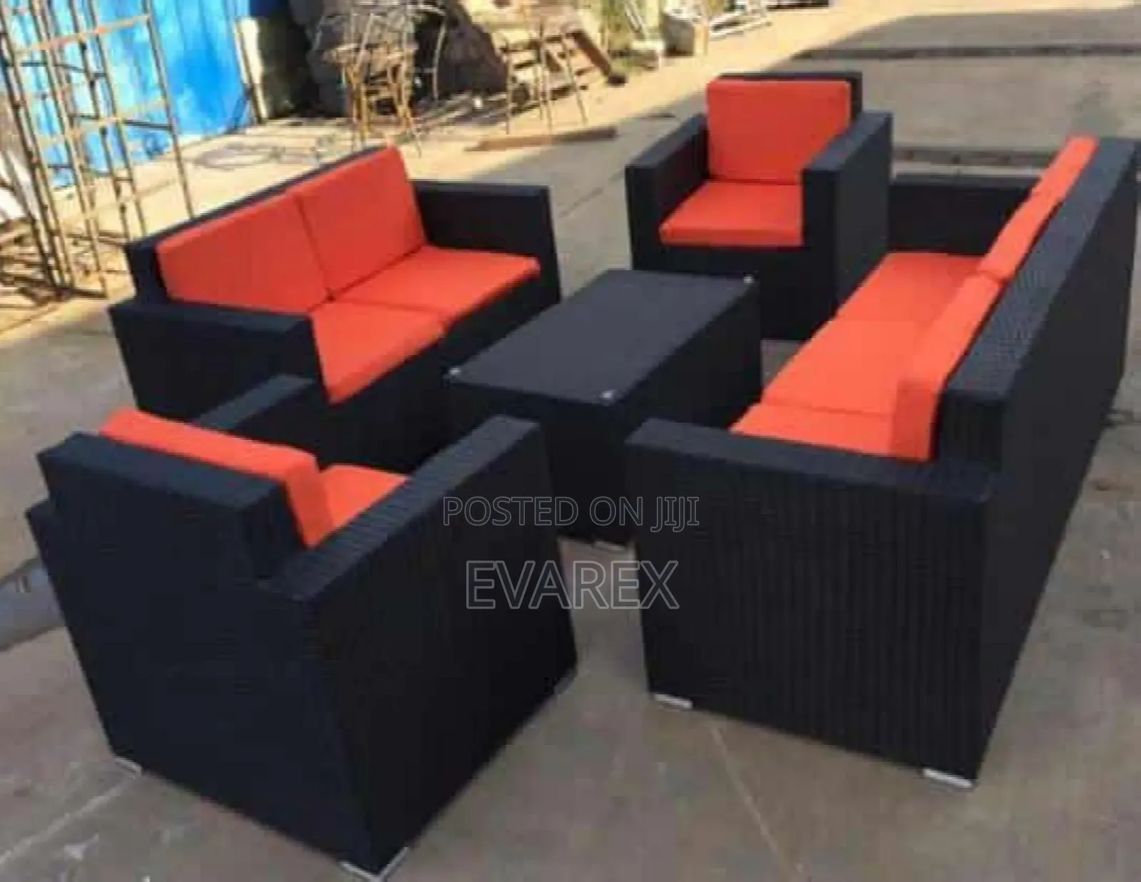 Quality Rubber/Plastic 7 Seaters Chair With Cushion.