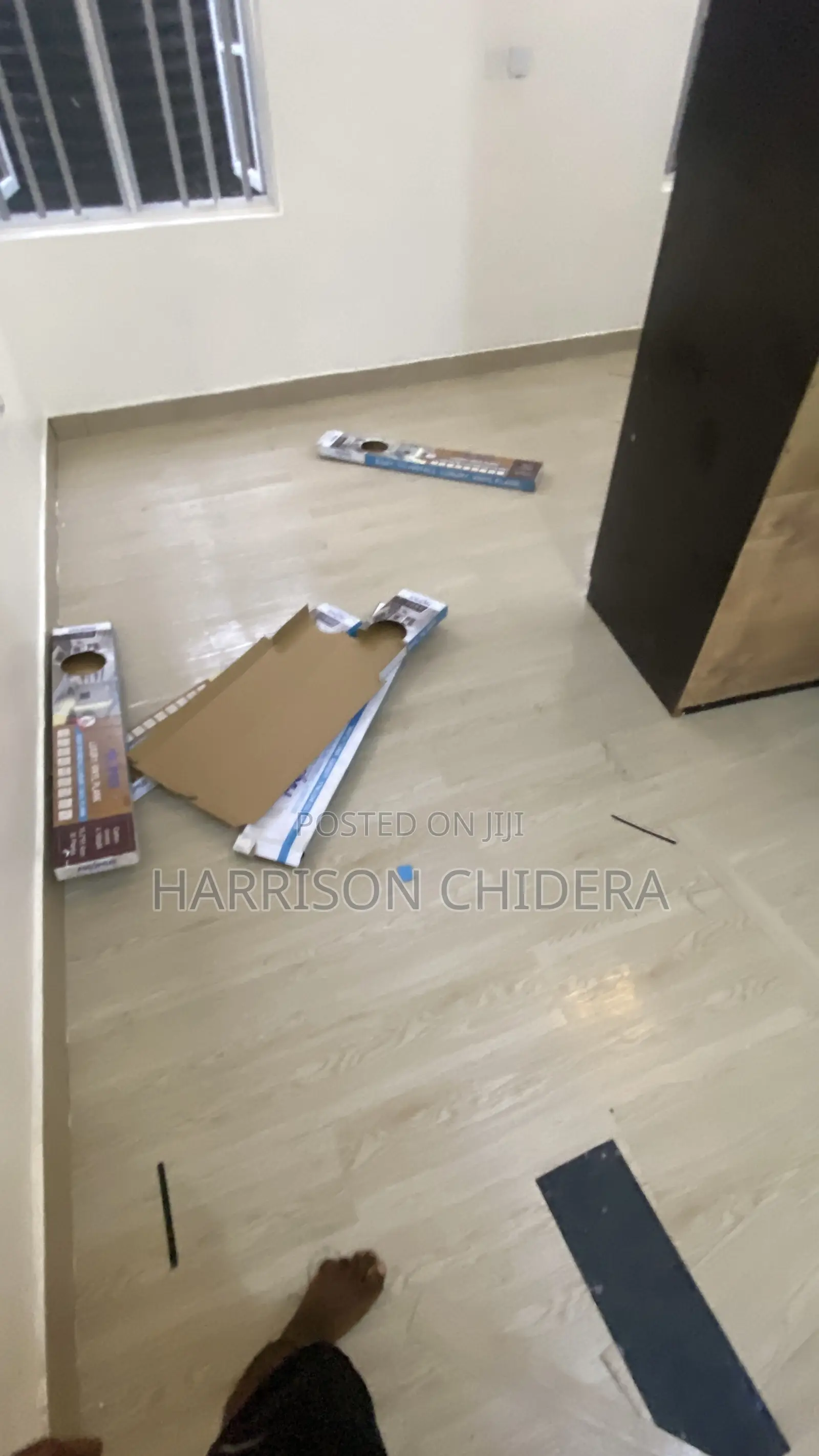 Room Pressure Color Vinyl Installation