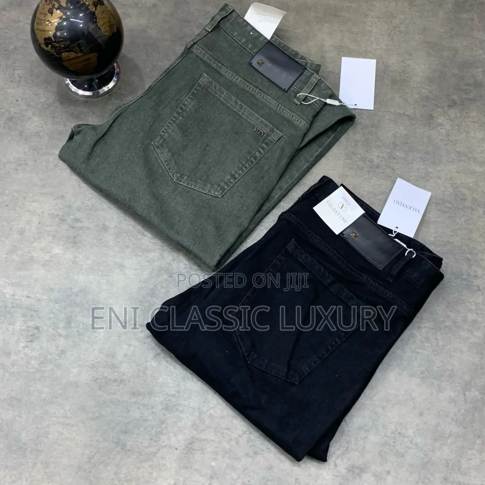 Top Quality Luxury Men's Jeans 👖 Valentino Available