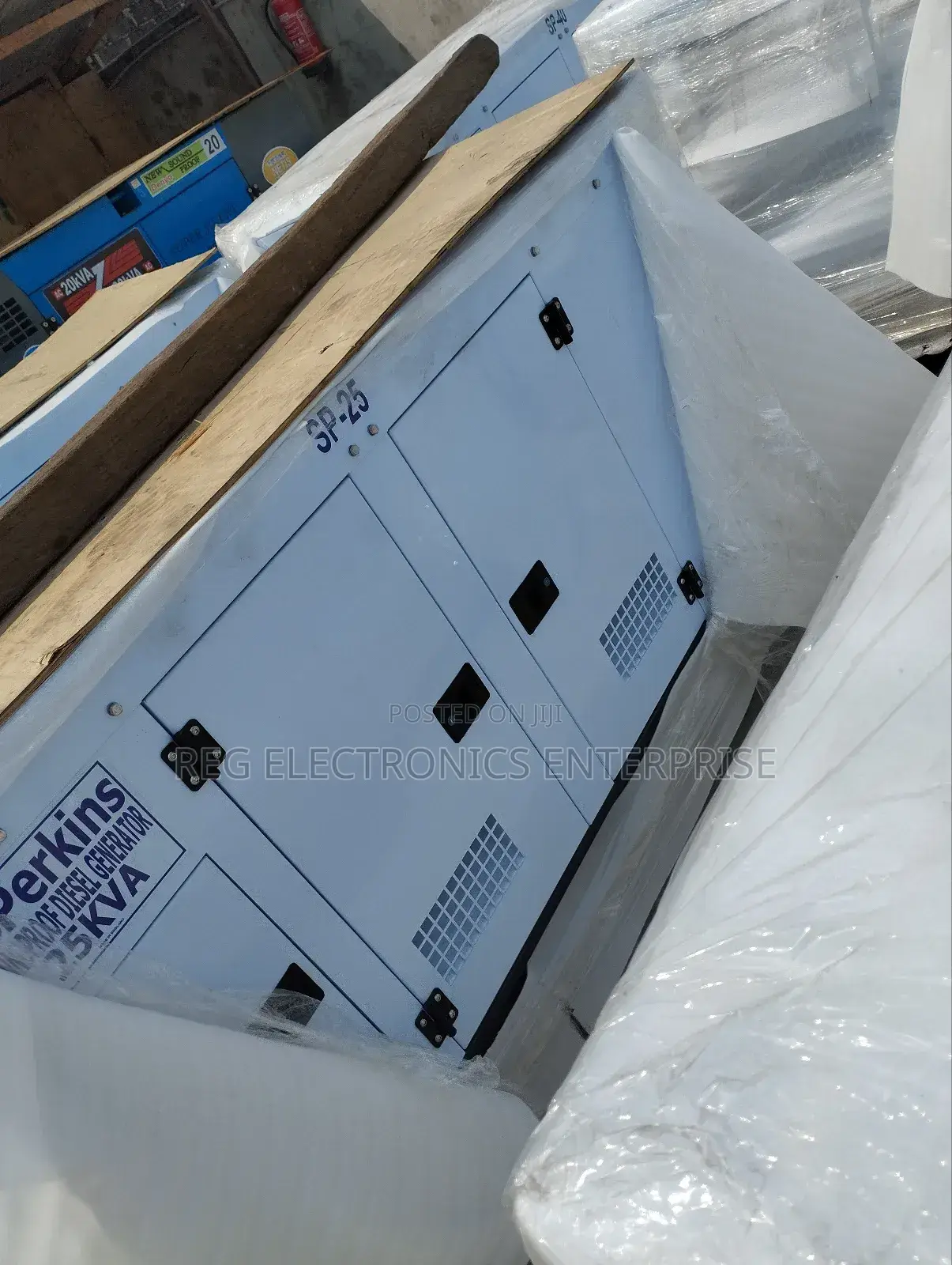 Original Perkins Soundproof 25kva