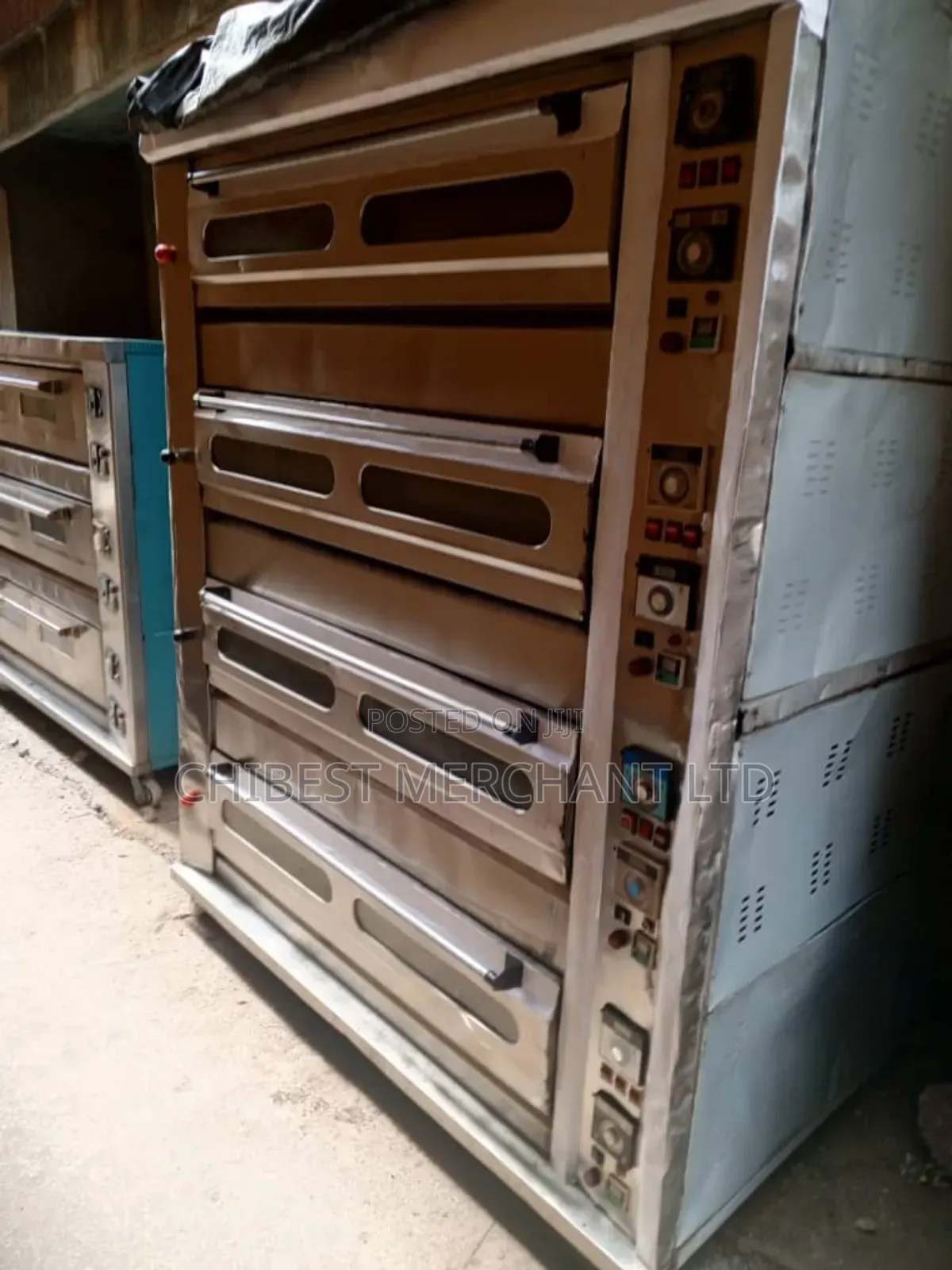 16tray Industrial Baking Oven (Fairly Used)
