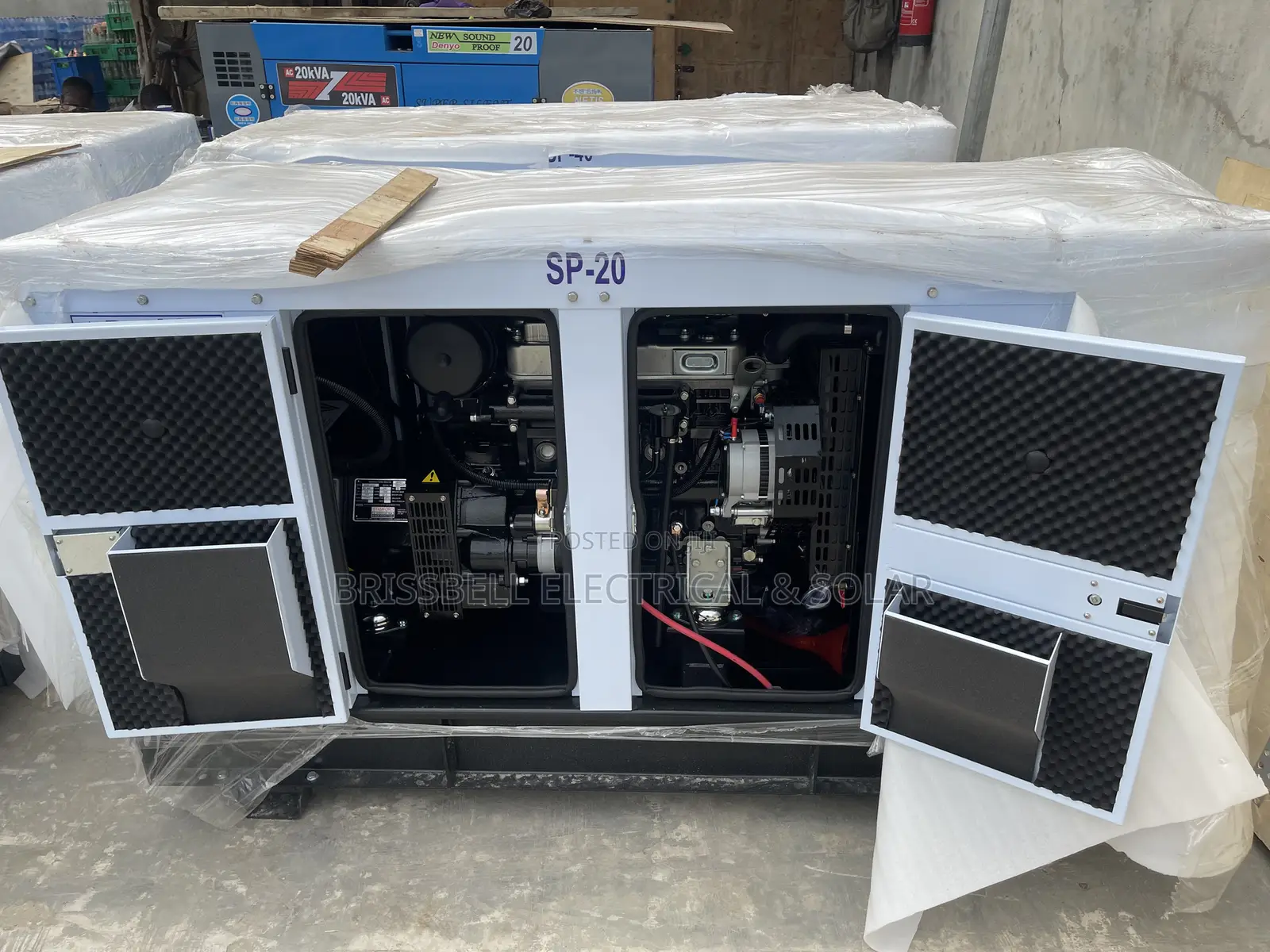 Durable England Perkins Soundproof Diesel Generator 20kva