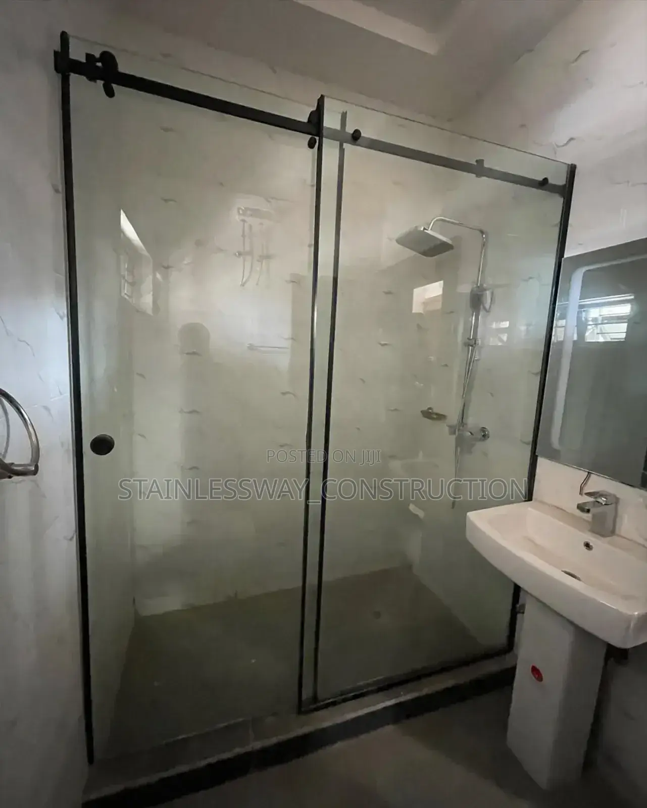 Pureandclean Showercubicle Space