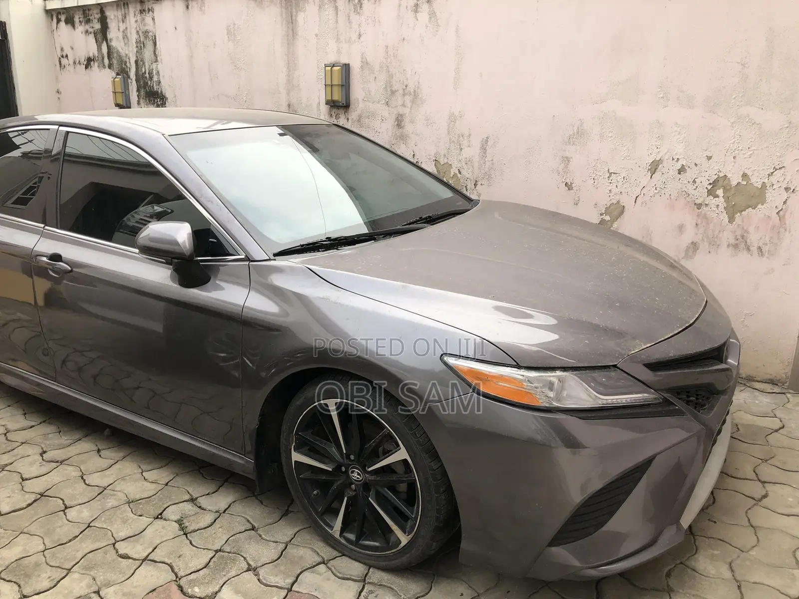 Toyota Camry 2018 Gray