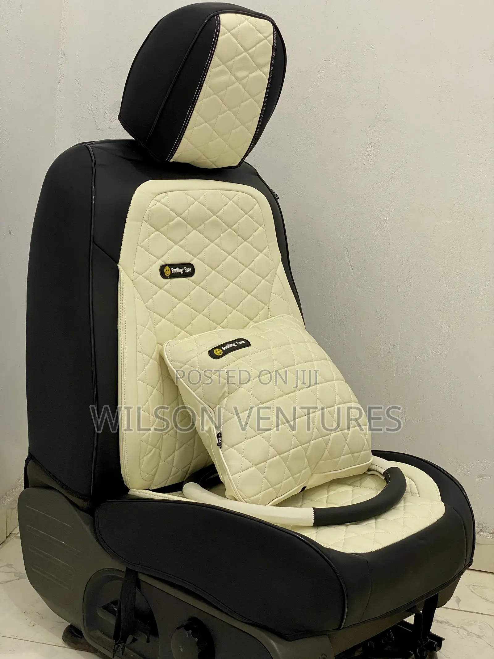 5 Seater Cream and Black Seat Cover