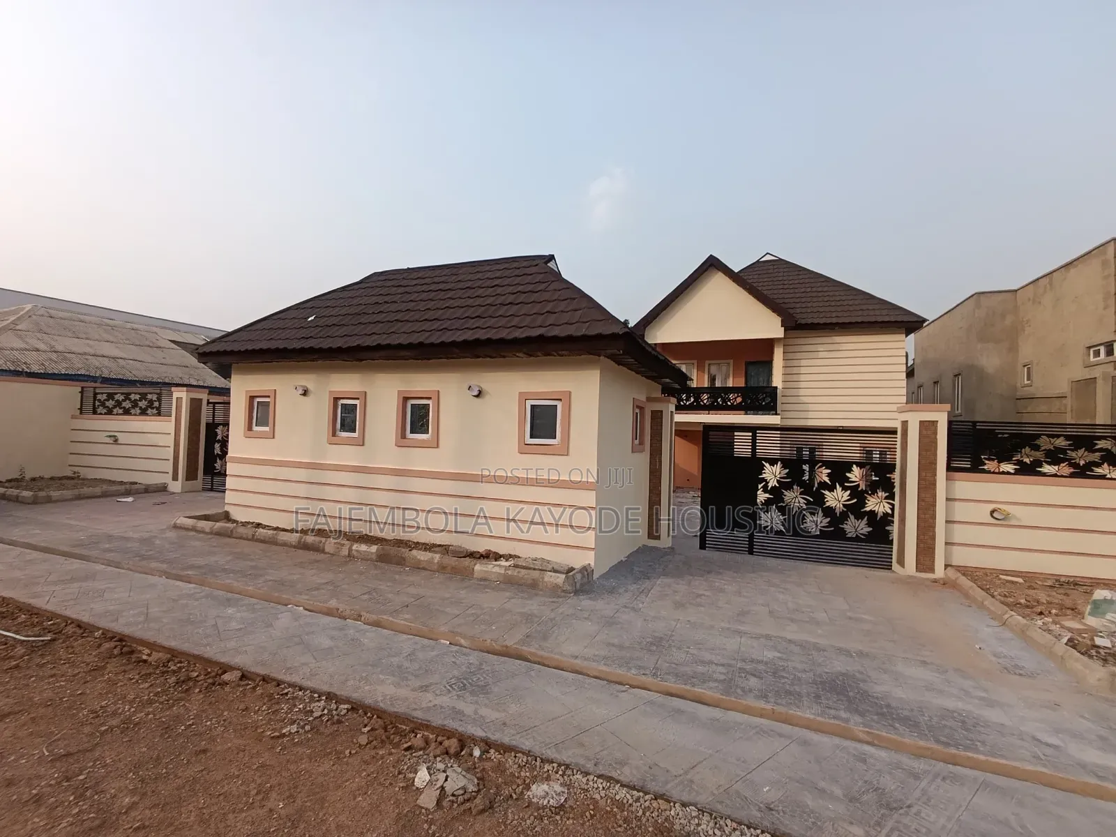 5bdrm Duplex in Akala Estate, Akobo for sale