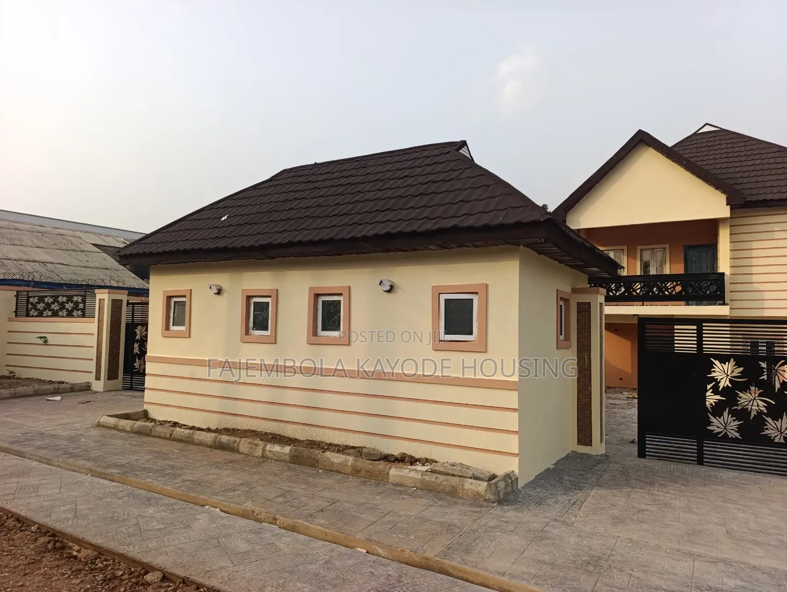 5bdrm Duplex in Akala Estate, Akobo for sale