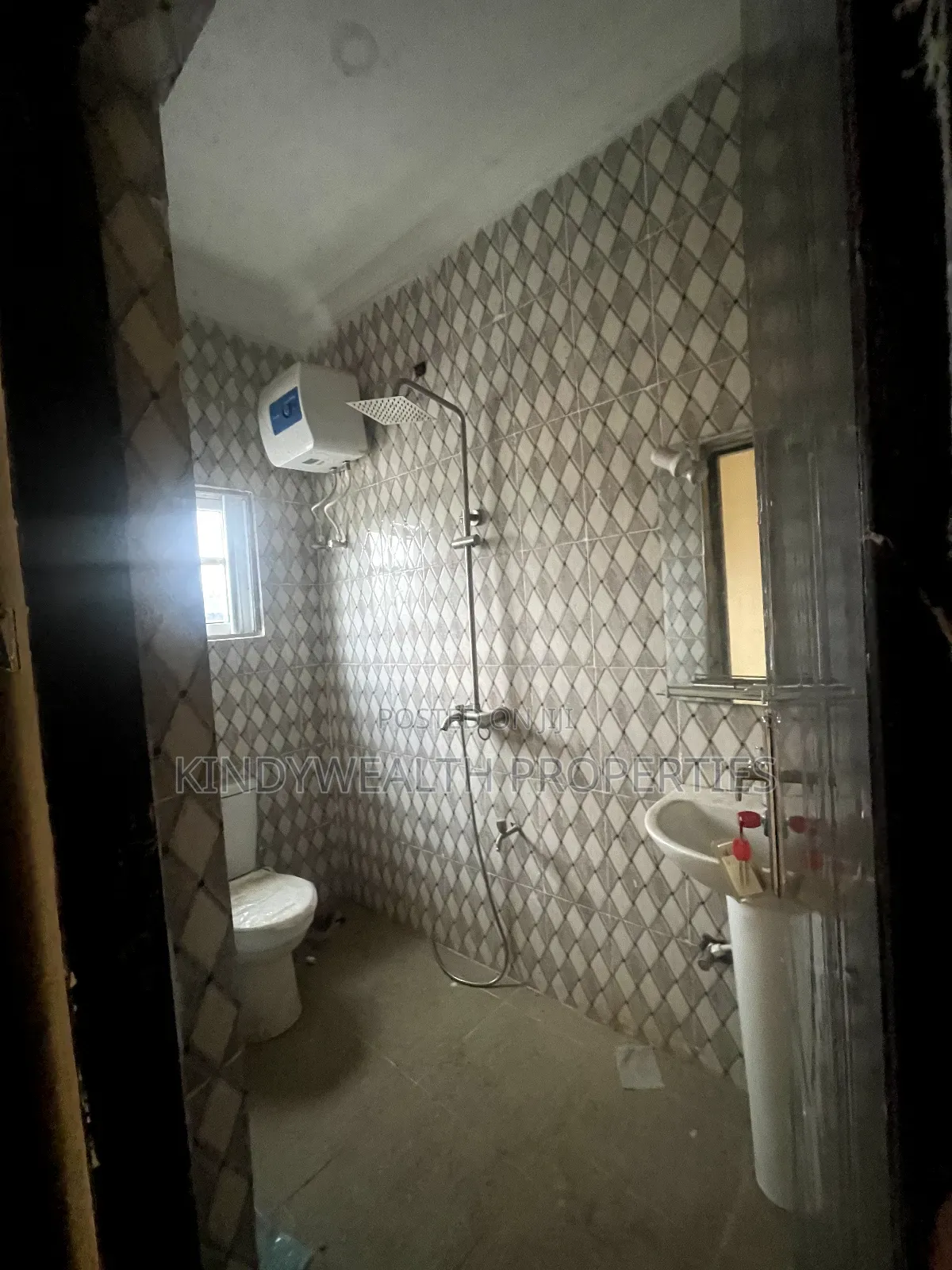 2bdrm Apartment In Benin City For Rent