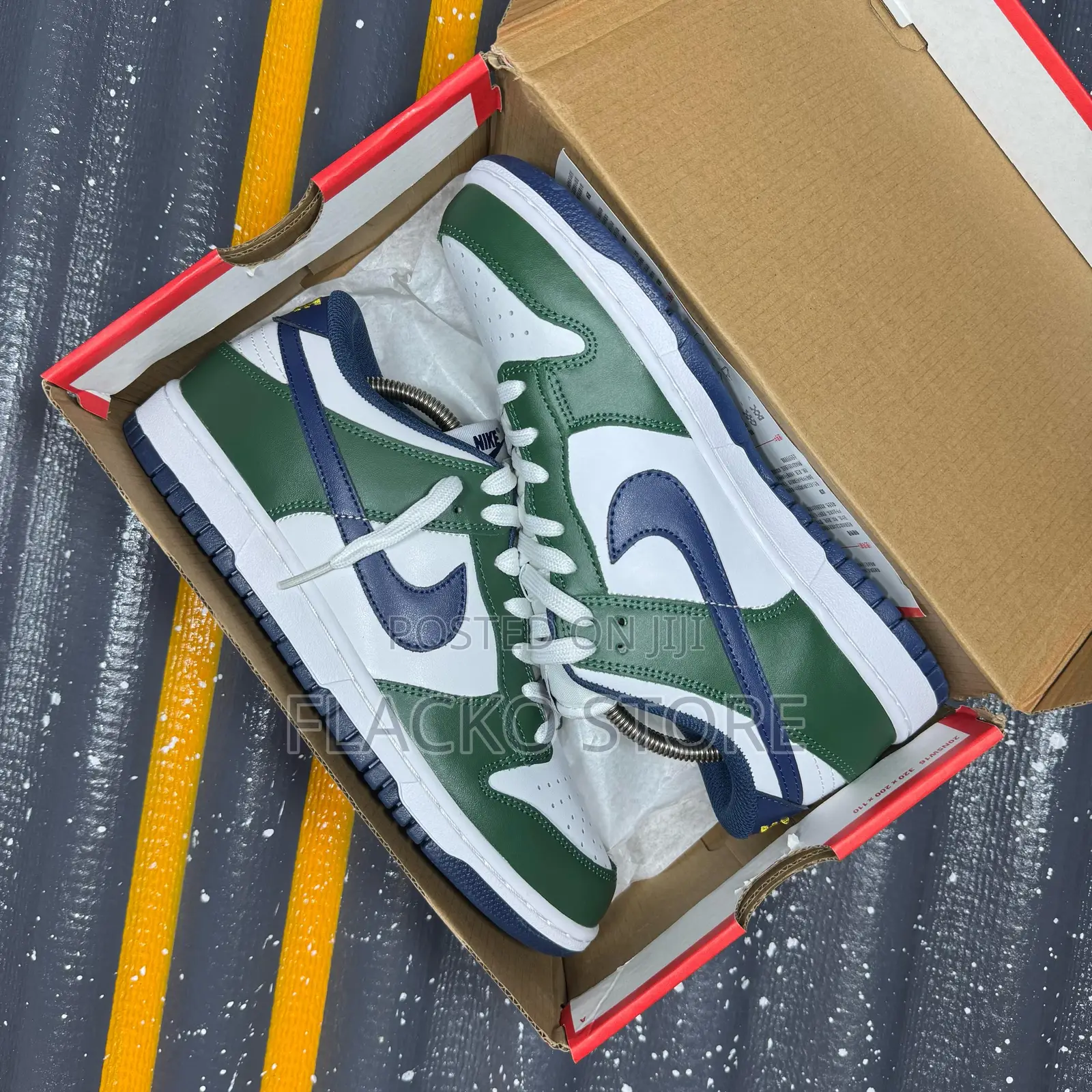 Original Nike Dunk Low Midnight Navy Sneakers