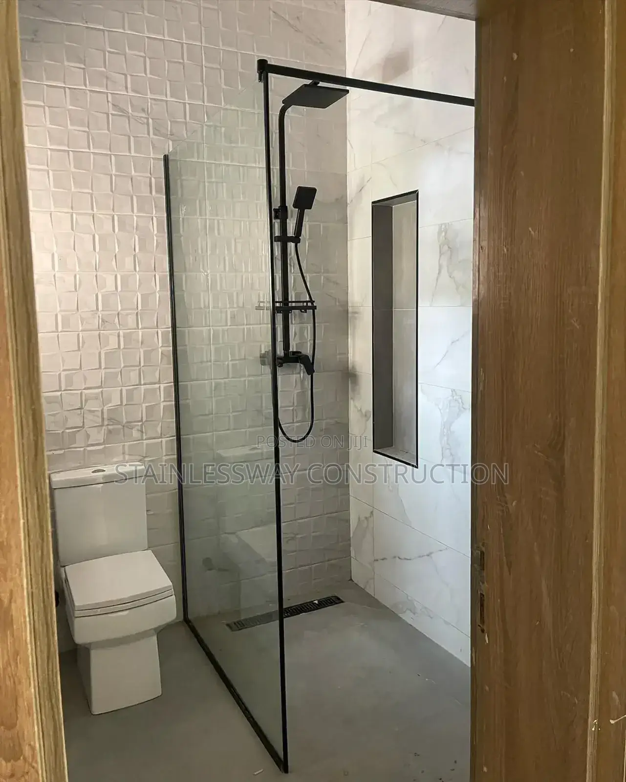 Aquaglass Showercubicle Pure and Clean Premier