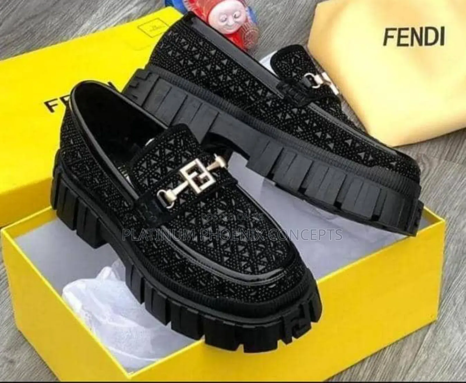 Luxury Fendi Unisex Shoe