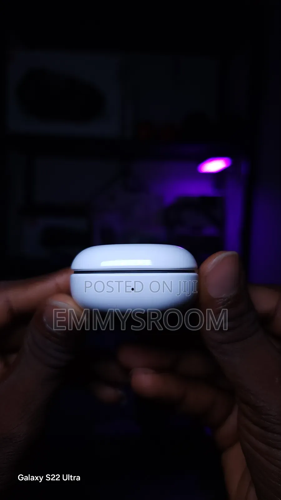 Samsung Galaxy Buds 2 – Compact, Powerful Noise Canceling!